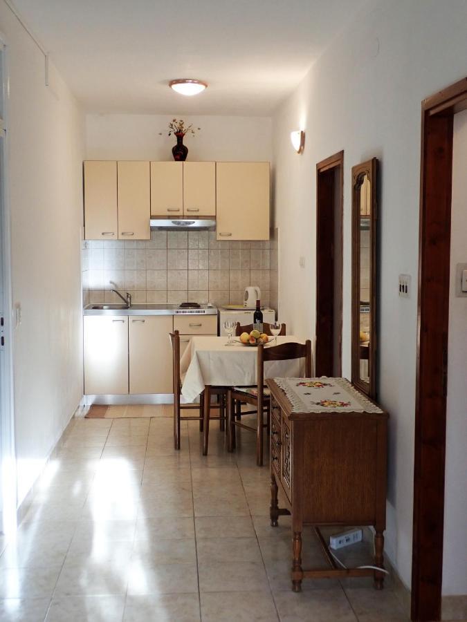 Katja Beach Apartment Racisce Exterior photo